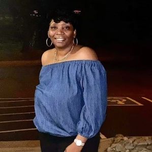 Meet your Posher, Keisha